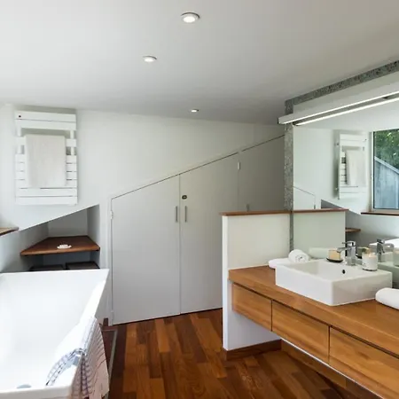 Sleeps 10 * Ahetze
